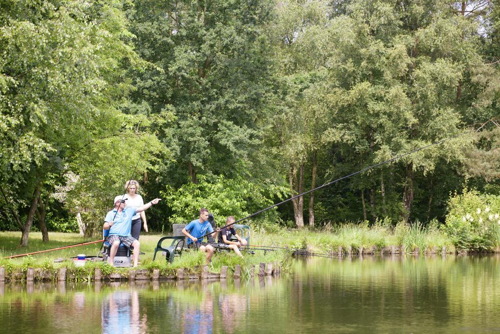 Oostappen Vakantiepark Zilverstrand Mol Exterior foto